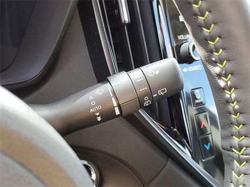 New 2025 Subaru Ascent Bronze Edition image 25