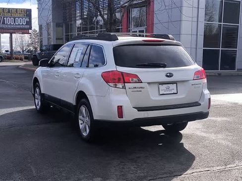 Used 2013 Subaru Outback 2.5i Premium image 7