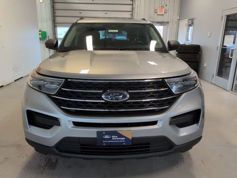 Certified 2023 Ford Explorer XLT AWD/4WD image 8
