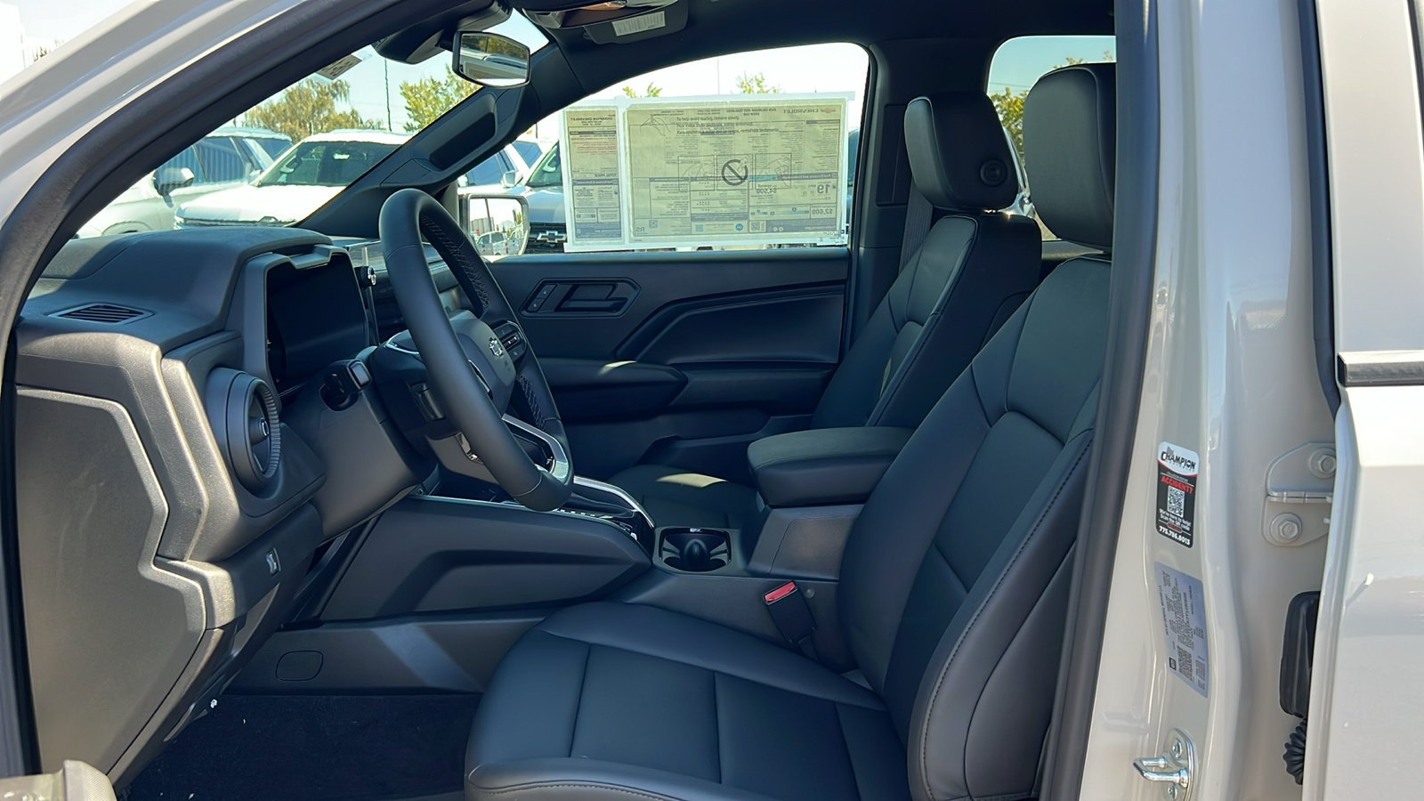 New 2026 Chevrolet Colorado Trail Boss w/ Midnight Edition AWD/4WD image 30