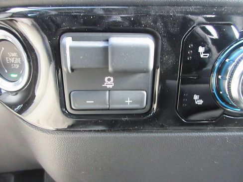 New 2026 GMC Sierra 1500 SLE image 20