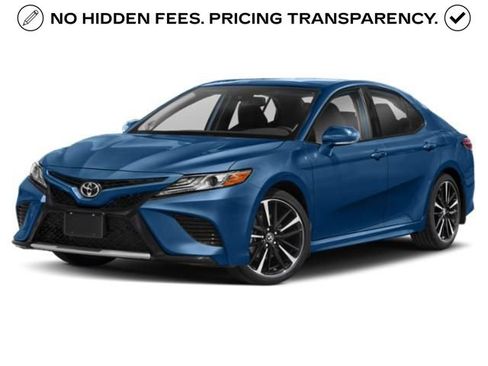 Used 2020 Toyota Camry XSE FWD image 1
