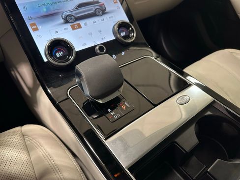 Used 2023 Land Rover Range Rover Velar R-Dynamic S AWD/4WD image 36