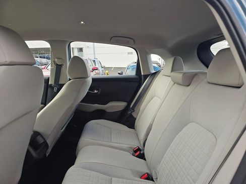 Certified 2025 Honda HR-V LX image 14