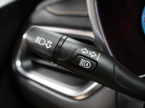 Used 2020 Chevrolet Equinox Premier FWD image 21