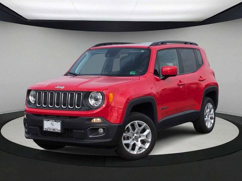 Used 2018 Jeep Renegade Latitude w/ UConnect 8.4 Nav Group image 1