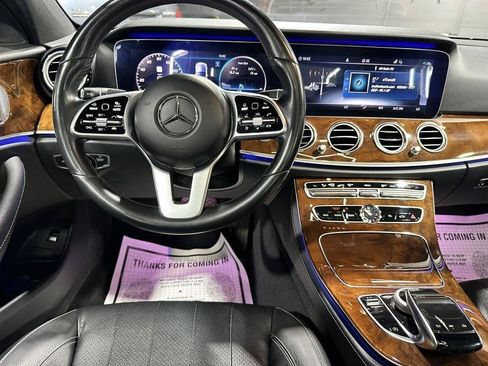 Used 2019 Mercedes-Benz E 300 4MATIC w/ Driver Assistance Package image 29