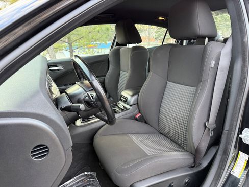 Used 2020 Dodge Charger GT w/ Blacktop Package image 35