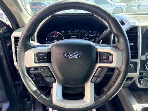 Used 2018 Ford F250 Lariat w/ Lariat Ultimate Package image 23