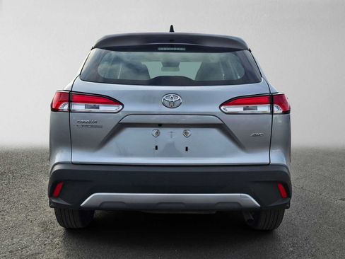 Certified 2025 Toyota Corolla Cross L AWD/4WD image 5