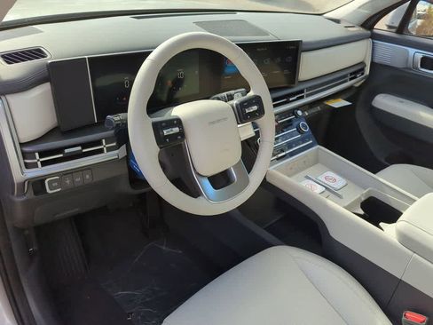 New 2026 Hyundai Santa Fe SE image 15