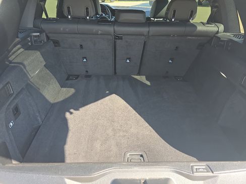 Used 2022 BMW X5 xDrive40i w/ Premium Package image 5