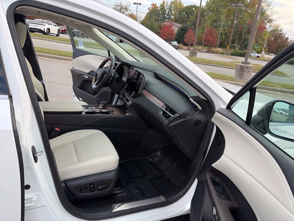 Certified 2026 Lexus RX 350 Premium Plus w/ Convenience Package AWD/4WD image 15