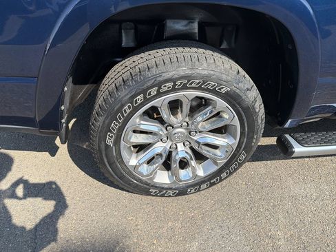 Used 2022 RAM 1500 Laramie w/ Sport Appearance Package AWD/4WD image 32