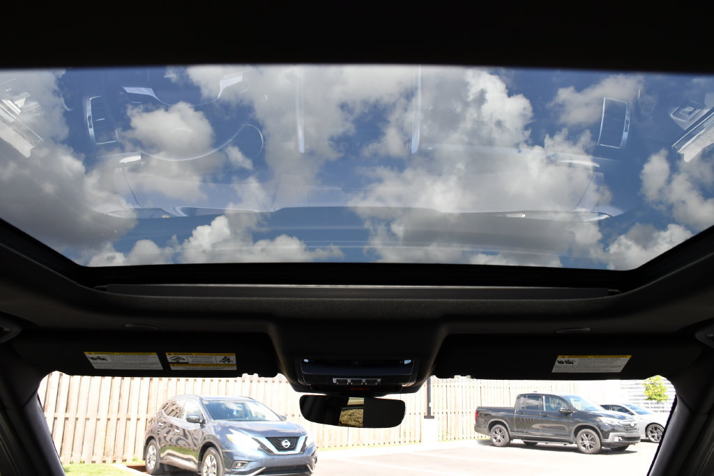 Used 2023 Land Rover Discovery S R-Dynamic AWD/4WD image 33