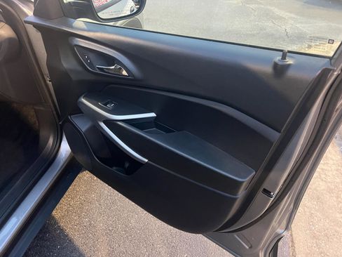 Used 2024 Chevrolet Trax LS image 14