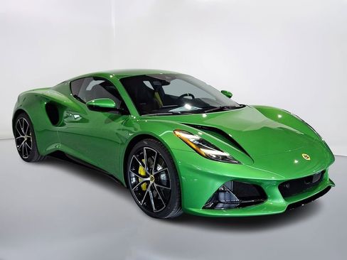 Used 2026 Lotus Emira SE RWD image 1