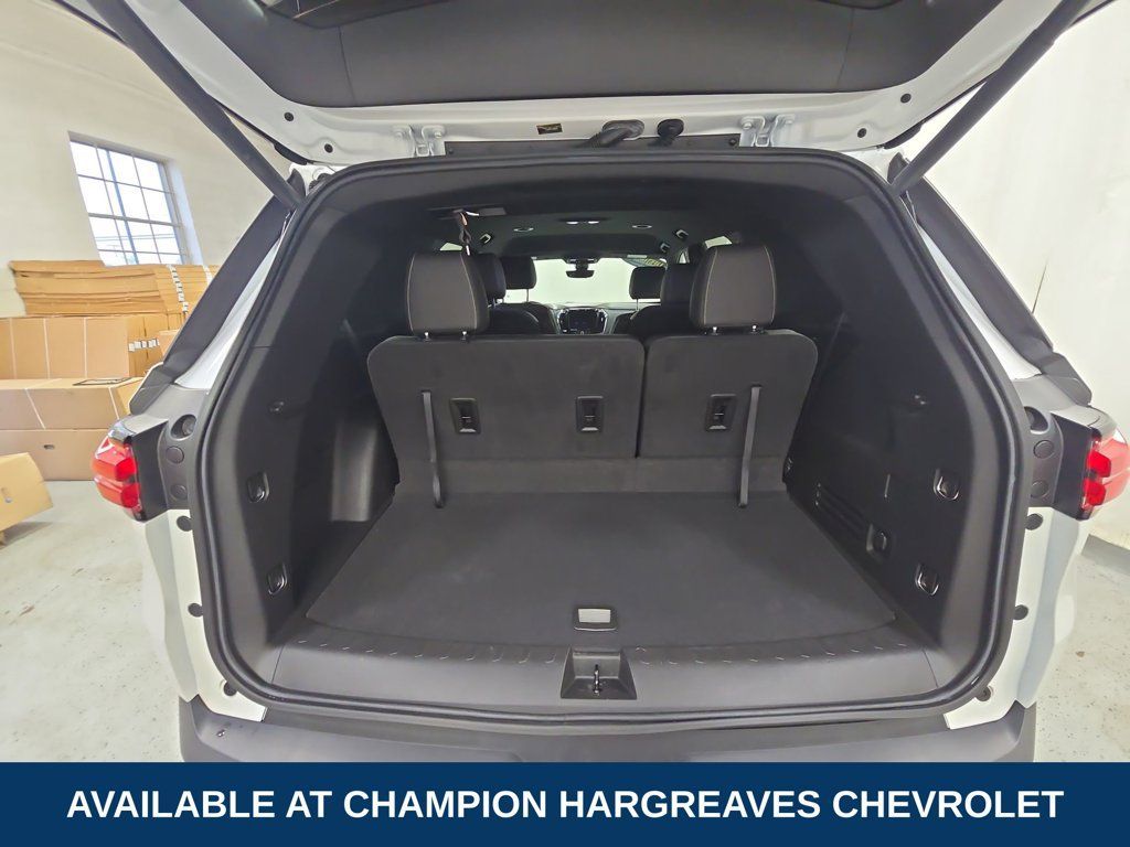Certified 2023 Chevrolet Traverse LT w/ LT Premium Package AWD/4WD image 34