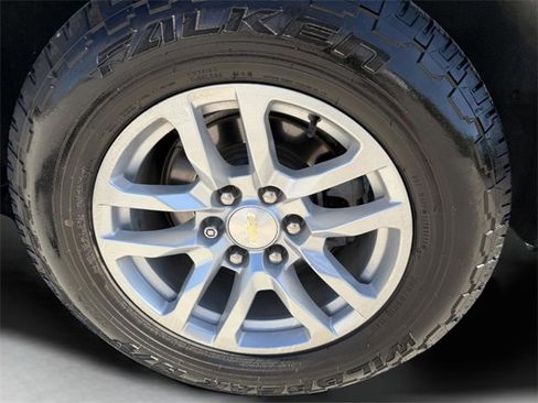 Used 2021 Chevrolet Tahoe LT image 38