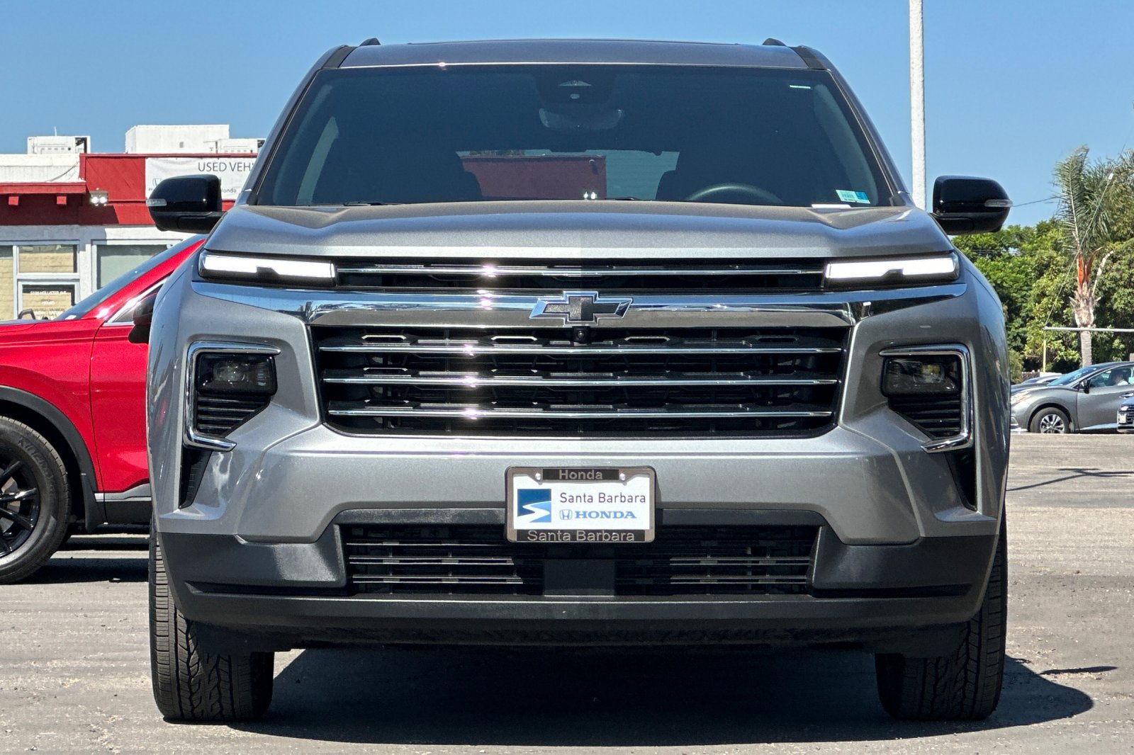 Used 2026 Chevrolet Traverse LT w/ Sun and Wheel Package FWD image 9