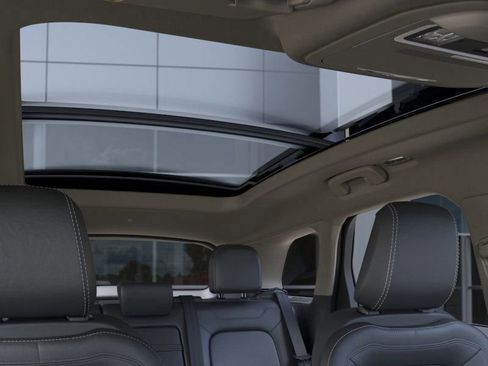 New 2025 Lincoln Corsair Grand Touring image 22