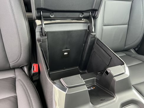 New 2026 GMC Sierra 1500 Elevation w/ Elevation Premium Package image 26