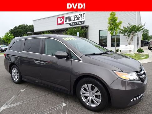 Used 2016 Honda Odyssey SE image 1