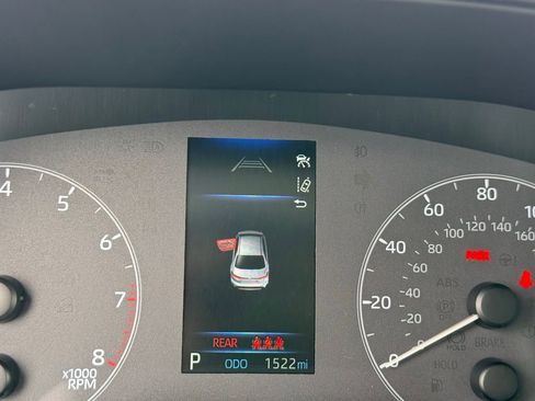 Used 2025 Toyota Corolla LE image 16