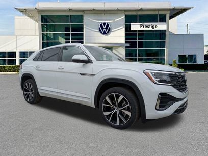 New 2026 Volkswagen Atlas Cross Sport SEL Premium R-Line