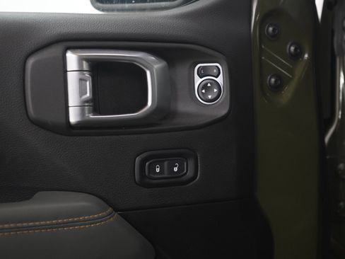 Used 2024 Jeep Wrangler High Altitude AWD/4WD image 20