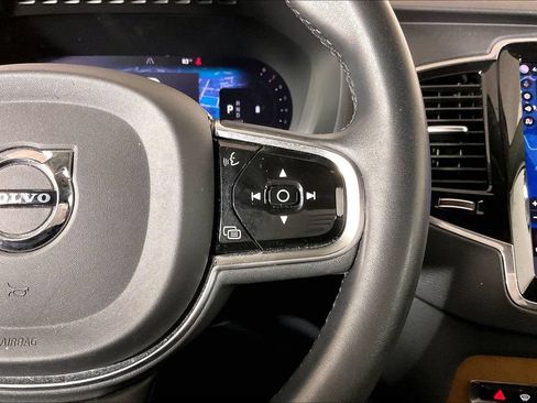 Used 2023 Volvo XC90 B6 Plus w/ Protection Package Premier AWD/4WD image 19