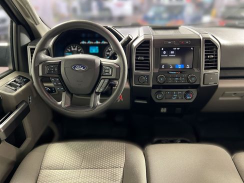 Used 2019 Ford F150 XLT image 23