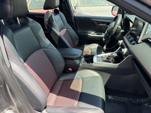 Used 2022 Toyota RAV4 XSE w/ Weather Package AWD/4WD image 11