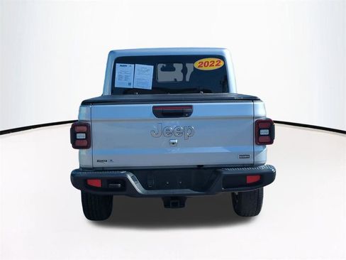 Used 2022 Jeep Gladiator Overland w/ Popular Equipment Package AWD/4WD image 6