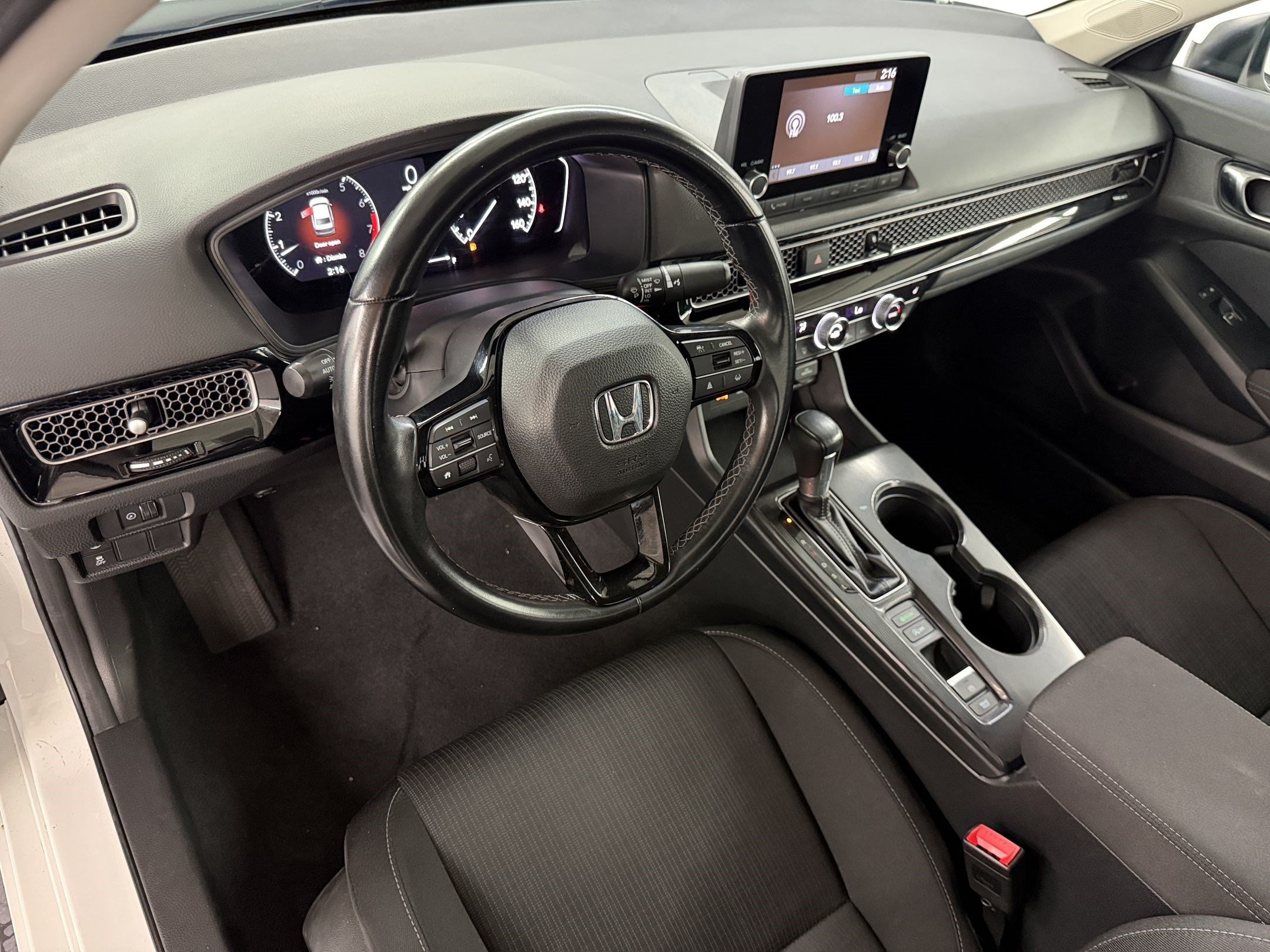 Certified 2024 Honda Civic EX image 4