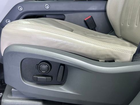 Used 2022 Land Rover Defender 110 XS Edition image 27