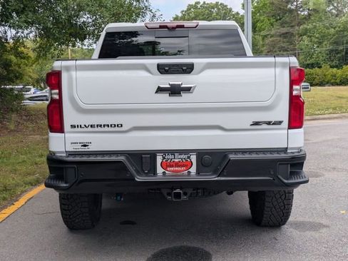 New 2026 Chevrolet Silverado 1500 ZR2 AWD/4WD image 3