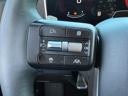Used 2025 Hyundai Santa Fe SEL FWD image 17