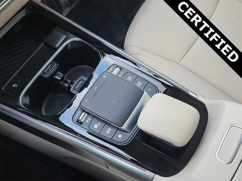 Certified 2022 Mercedes-Benz EQB 300 4MATIC image 19