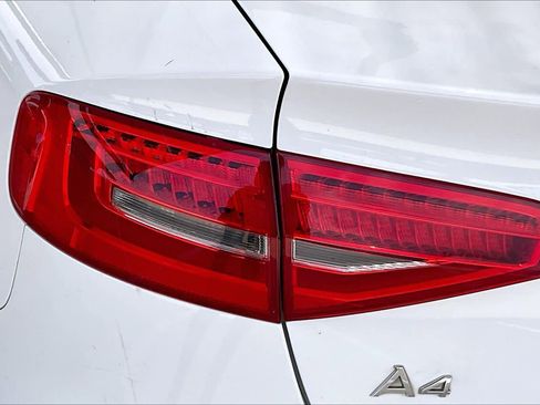 Used 2014 Audi A4 2.0T Premium w/ Audi MMI Navigation FWD image 28