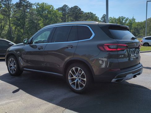 Certified 2022 BMW X5 xDrive40i image 8