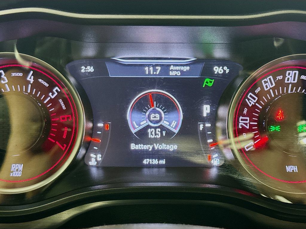 Used 2018 Dodge Challenger R/T RWD image 12