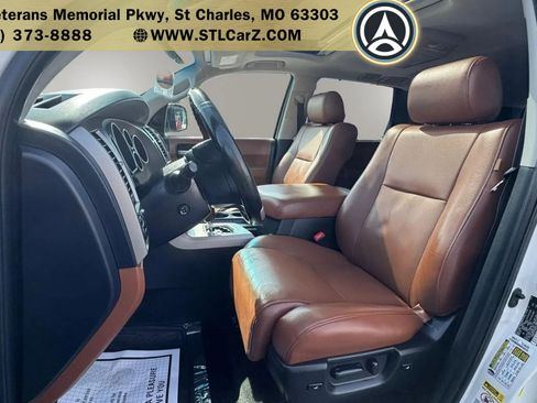 Used 2014 Toyota Sequoia Platinum AWD/4WD image 9