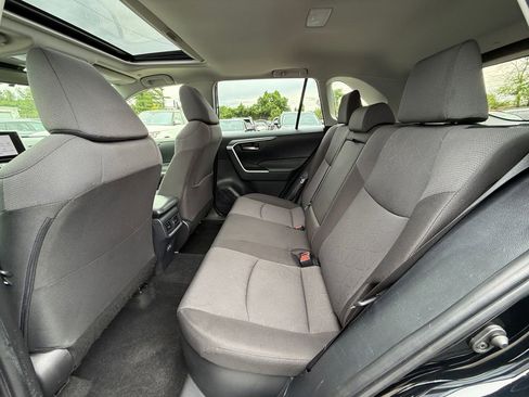 Used 2025 Toyota RAV4 XLE w/ Convenience Package AWD/4WD image 23