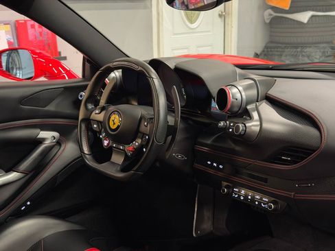 Used 2020 Ferrari F8 Tributo RWD image 27