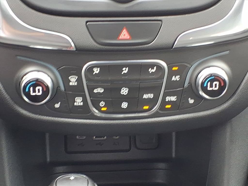 Used 2020 Chevrolet Equinox LT FWD image 23
