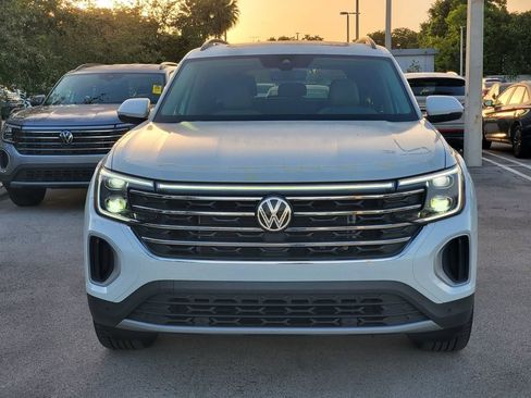 New 2026 Volkswagen Atlas SE image 2