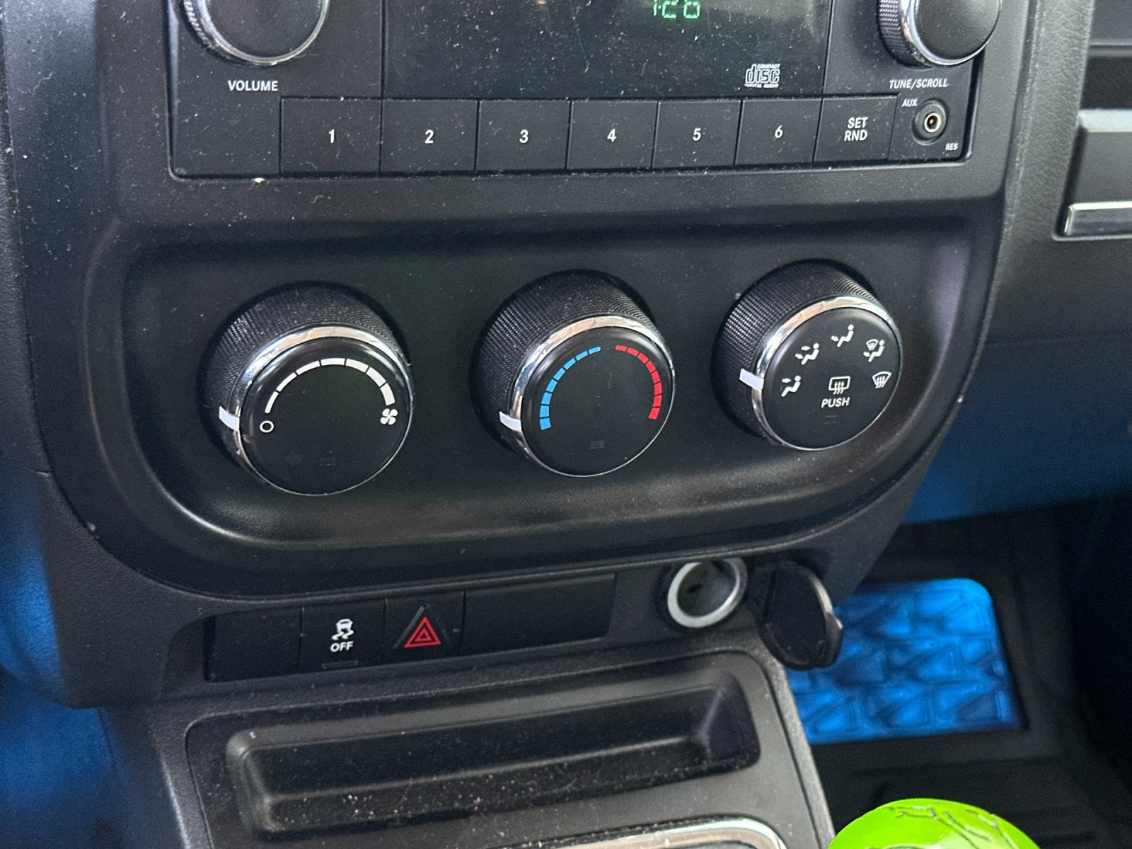 Used 2015 Jeep Patriot Sport FWD image 18
