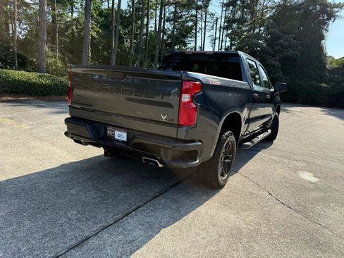 Used 2021 Chevrolet Silverado 1500 LT Trail Boss w/ Convenience Package II AWD/4WD image 9
