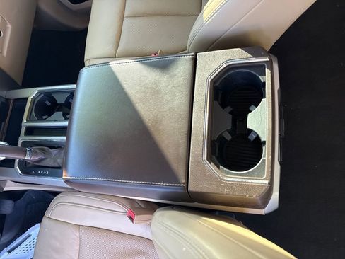 Used 2019 Ford F150 Lariat w/ Equipment Group 502A Luxury image 25